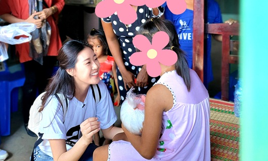 Hoa hậu Khánh Vân giúp đỡ các bé gái bị lạm dụng ở Sóc Trăng - Ảnh 1