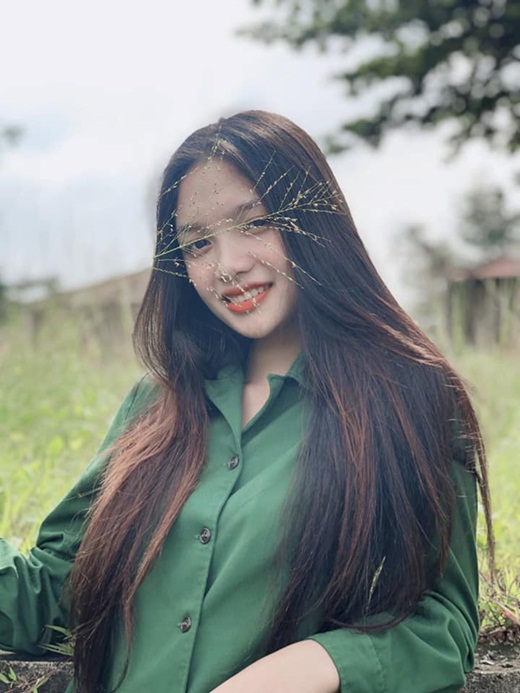 Người đẹp bị ép lấy chồng năm 17 tuổi ghi danh Hoa hậu Việt Nam 2020: Gương mặt sắc sảo hút mắt từ cái nhìn đầu tiên - Ảnh 7