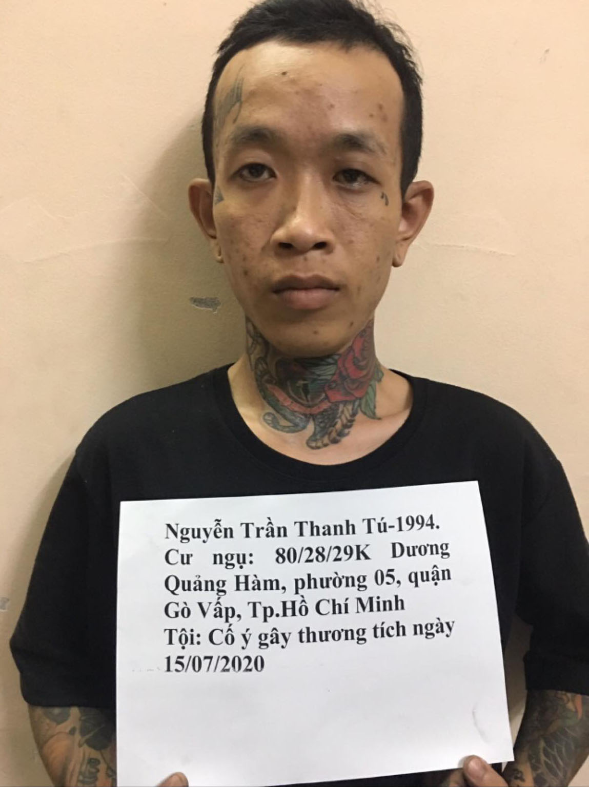 Công An Truy Nã Gã Côn Đồ Nguyễn Trần Thanh Tú Có Hình Xăm Trên Cổ