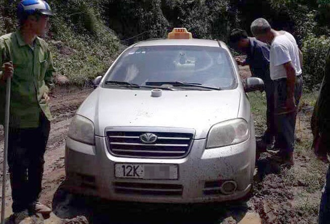 Nhóm người Trung Quốc sát hại, ném xác tài xế taxi xuống sông lĩnh án tử - Ảnh 2