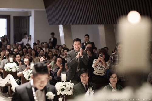 Những lần Hyun Bin "lên đồ" sương sương đi ăn cưới vẫn chiếm trọn spotlight, làm lu mờ cô dâu chú rể - Ảnh 7