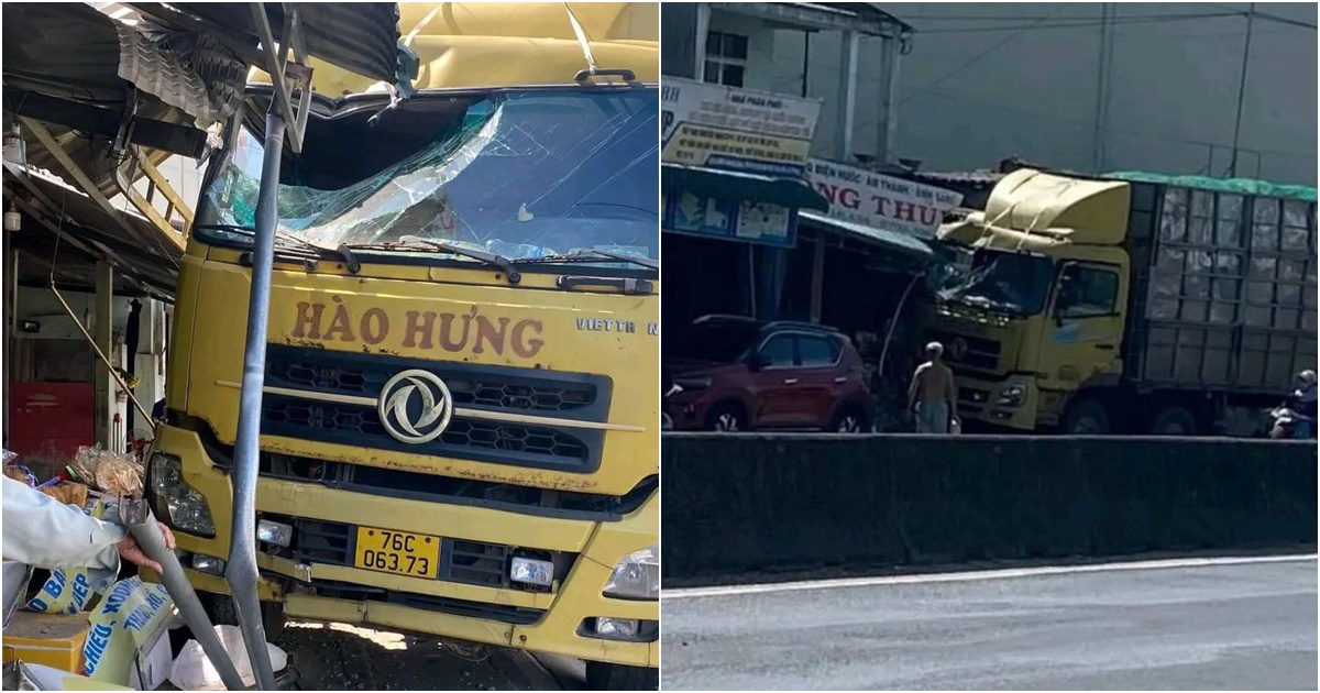 Tin trong nước - Tin tức tai nạn giao thông mới nhất ngày 30/9: Xe tải chở gỗ dăm lao vào nhà dân trên QL1 qua Quảng Ngãi