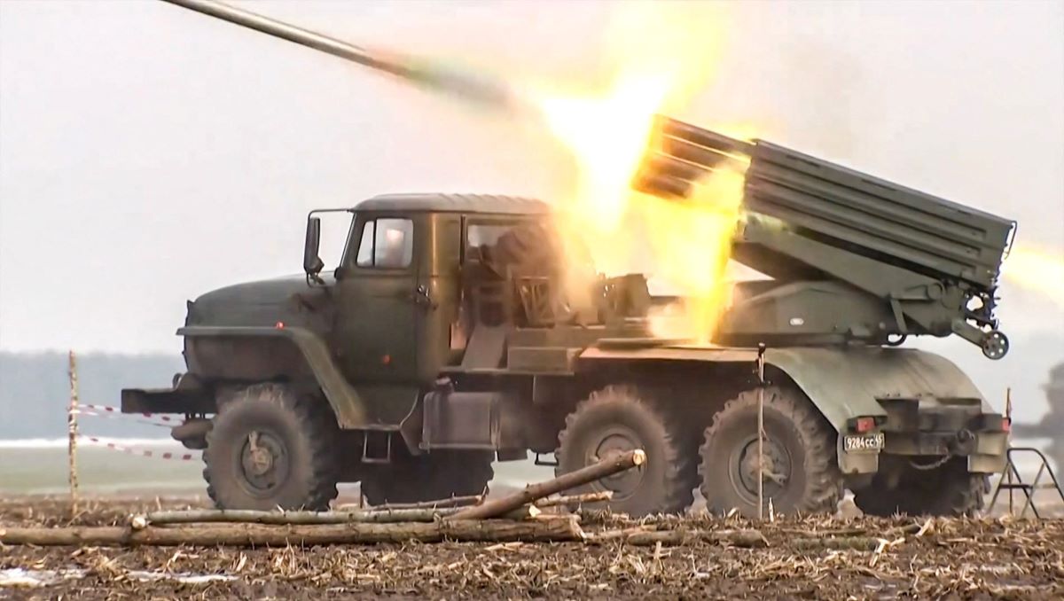Tin thế giới - Tin tức quân sự mới nóng nhất ngày 3/10: Nga san bằng kho đạn dược và nhiên liệu của Không quân Ukraine