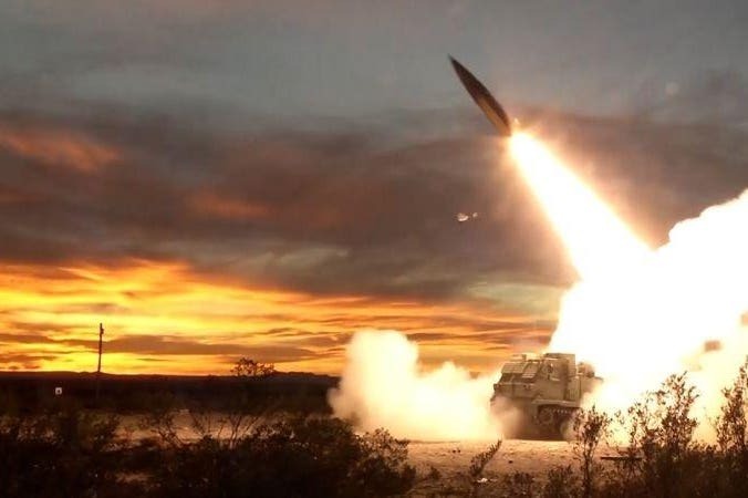 Tin thế giới - Chiến sự Nga – Ukraine mới nhất ngày 26/10: Lần đầu tên lửa ATACMS Mỹ viện trợ Ukraine bị bắn hạ