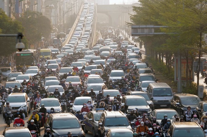 Tin trong nước - Hà Nội lên phương án tăng cường lực lượng, giảm ùn tắc giao thông dịp cuối năm