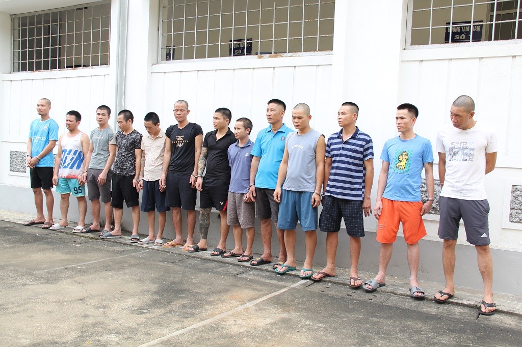 An ninh - Hình sự - Nghệ An: Triệt xóa 8 điểm bán lẻ ma túy, bắt giữ 17 đối tượng ở huyện Diễn Châu