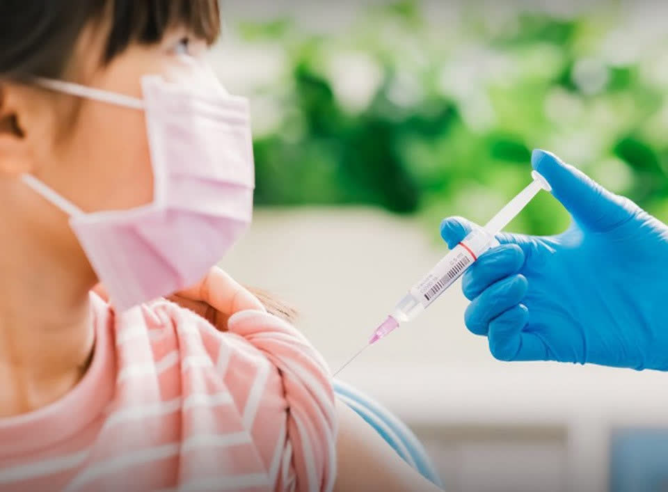 Sức khoẻ - Làm đẹp - TP. HCM thông báo hết 2 loại vaccine tiêm chủng miễn phí cho trẻ em