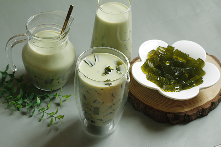 Ăn - Chơi - Chỉ với những nguyên liệu này bạn đã có thể nấu trà sữa thái xanh siêu ngon tại nhà (Hình 4).