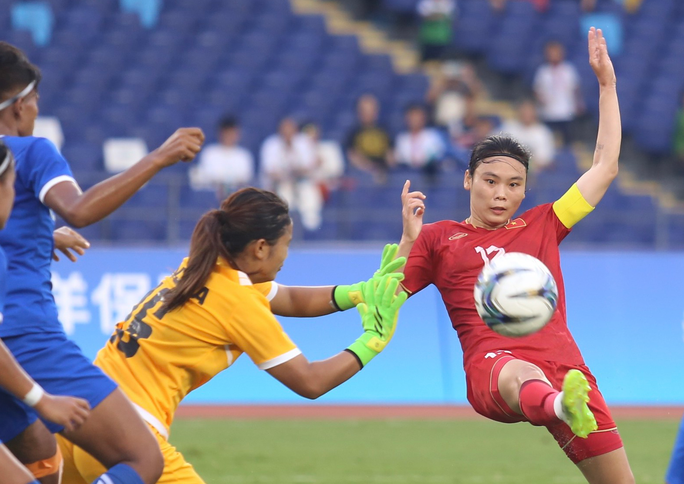 Bóng đá - Tuyển nữ Việt Nam chiến thắng Nepal với tỷ số cách biệt trận mở màn ASIAD 19