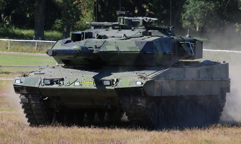 Tin thế giới - Quân đội Nga đã phá hủy 2 xe tăng Strv122 của Ukraine do Thụy Điển sản xuất