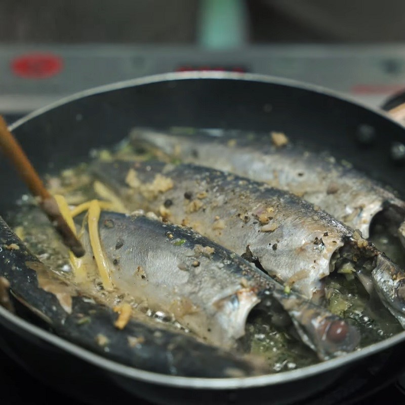 Ăn - Chơi - Bật mí công thức làm món cá nục kho gừng, ăn vào mùa đông là quá hợp lý (Hình 6).