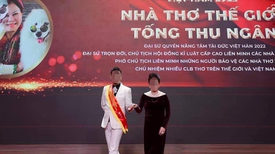 Tin trong nước - Quảng Ninh: Đơn vị tổ chức đêm vinh danh 'nhà thơ thế giới' bị phạt 75 triệu đồng