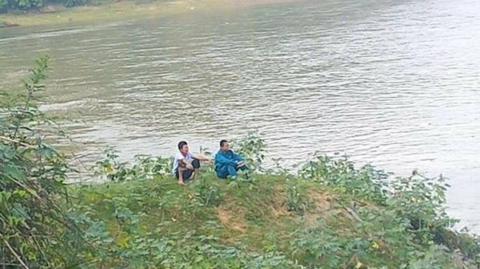 Tin trong nước - Xót xa hoàn cảnh của hai anh em ở Nghệ An bị đuối nước tử vong