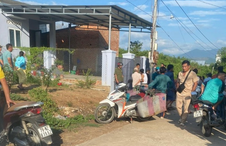 An ninh - Hình sự - Khánh Hòa: Điều tra án mạng khiến 3 người tử vong ở thôn Xuân Đông