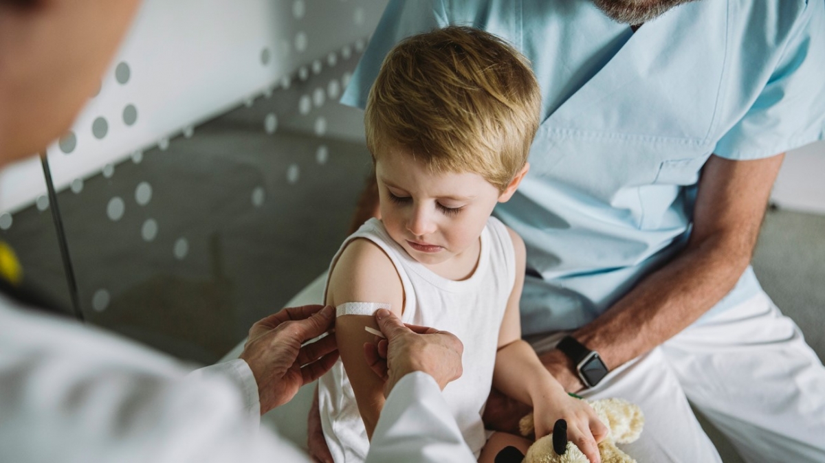 Sức khoẻ - Làm đẹp - Vaccine Pfizer cho trẻ dưới 12 tuổi: Cha mẹ cần biết điều gì?