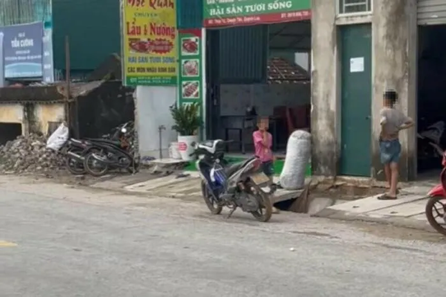 An ninh - Hình sự - Điều tra vụ người đàn ông bị đâm tử vong trước cửa quán nhậu ở Nghệ An