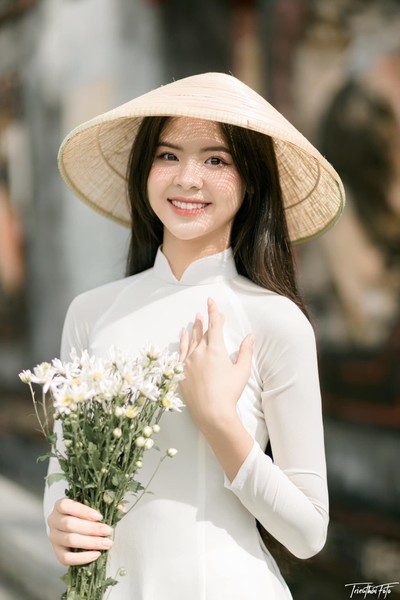 nhan sac trong veo cua hoa khoi bong chuyen tham du miss world vietnam 20237