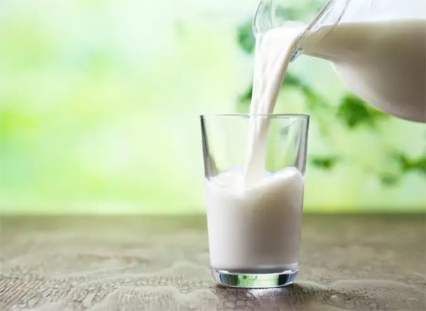 Sức khoẻ - Làm đẹp - Uống sữa vào 3 thời điểm này giúp cơ thể hấp thu tối đa chất dinh dưỡng