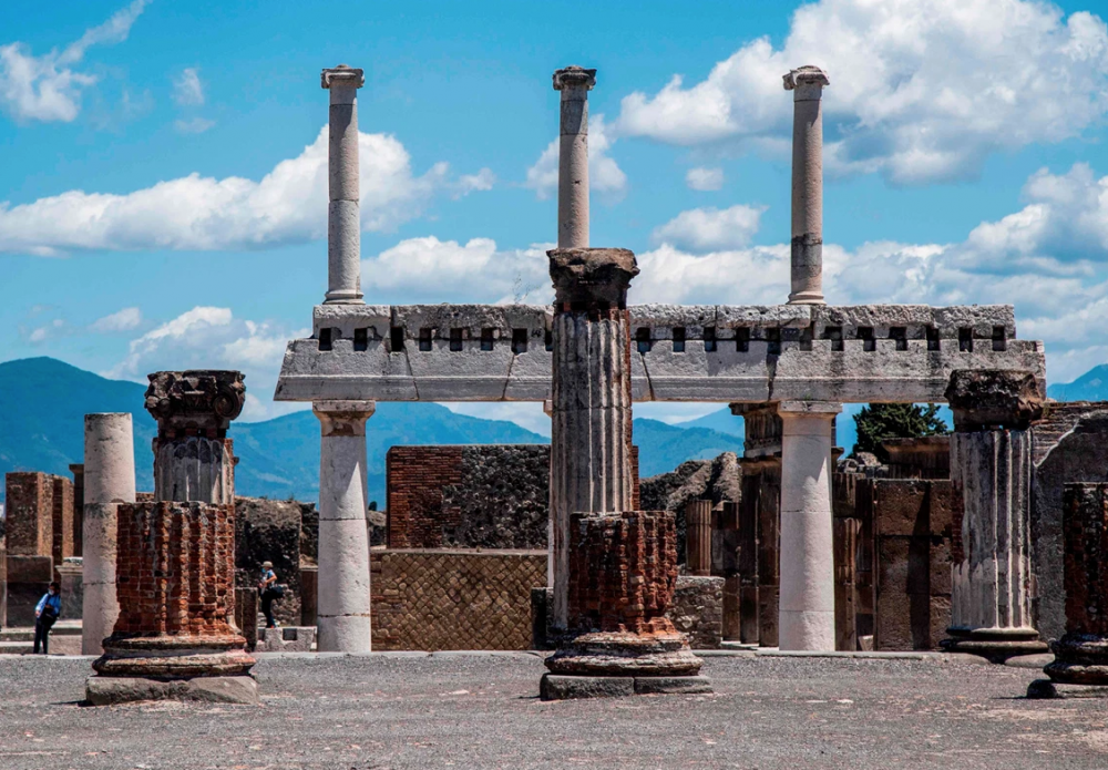 an cap co vat pompeii 1