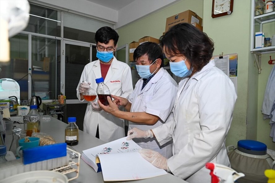 Tin trong nước - Khi nào thuốc điều trị COVID-19 'made in Vietnam' được cấp phép lưu hành?