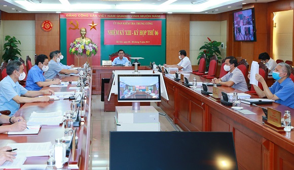Tin trong nước - Kỷ luật lãnh đạo TAND Quảng Ninh vì giảm án sai quy định cho Phan Sào Nam