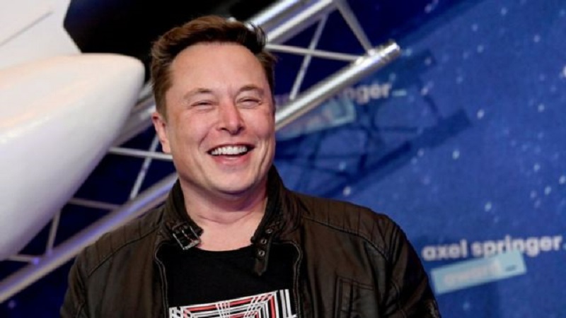 Tỷ phú Elon Musk: Thương vụ mua lại Man United chỉ là trò đùa