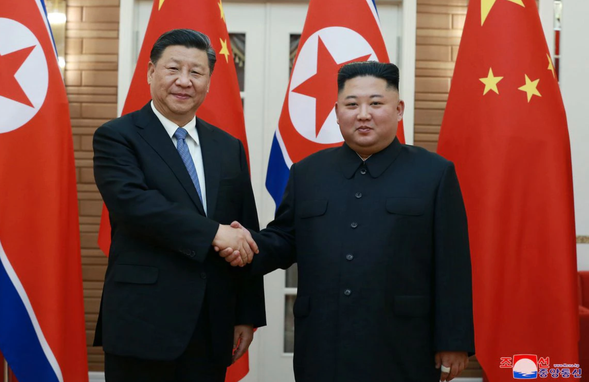 Tin thế giới - Triều Tiên - Trung Quốc cam kết hợp tác nhiều hơn để chống 'thù địch bên ngoài'