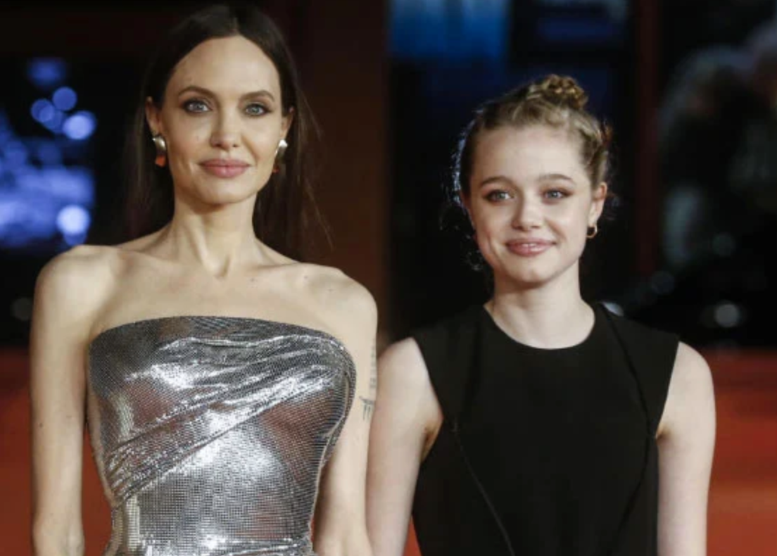Giải trí - Angelina Jolie ủng hộ, giúp con gái 'nuôi dưỡng' giấc mơ nghệ thuật