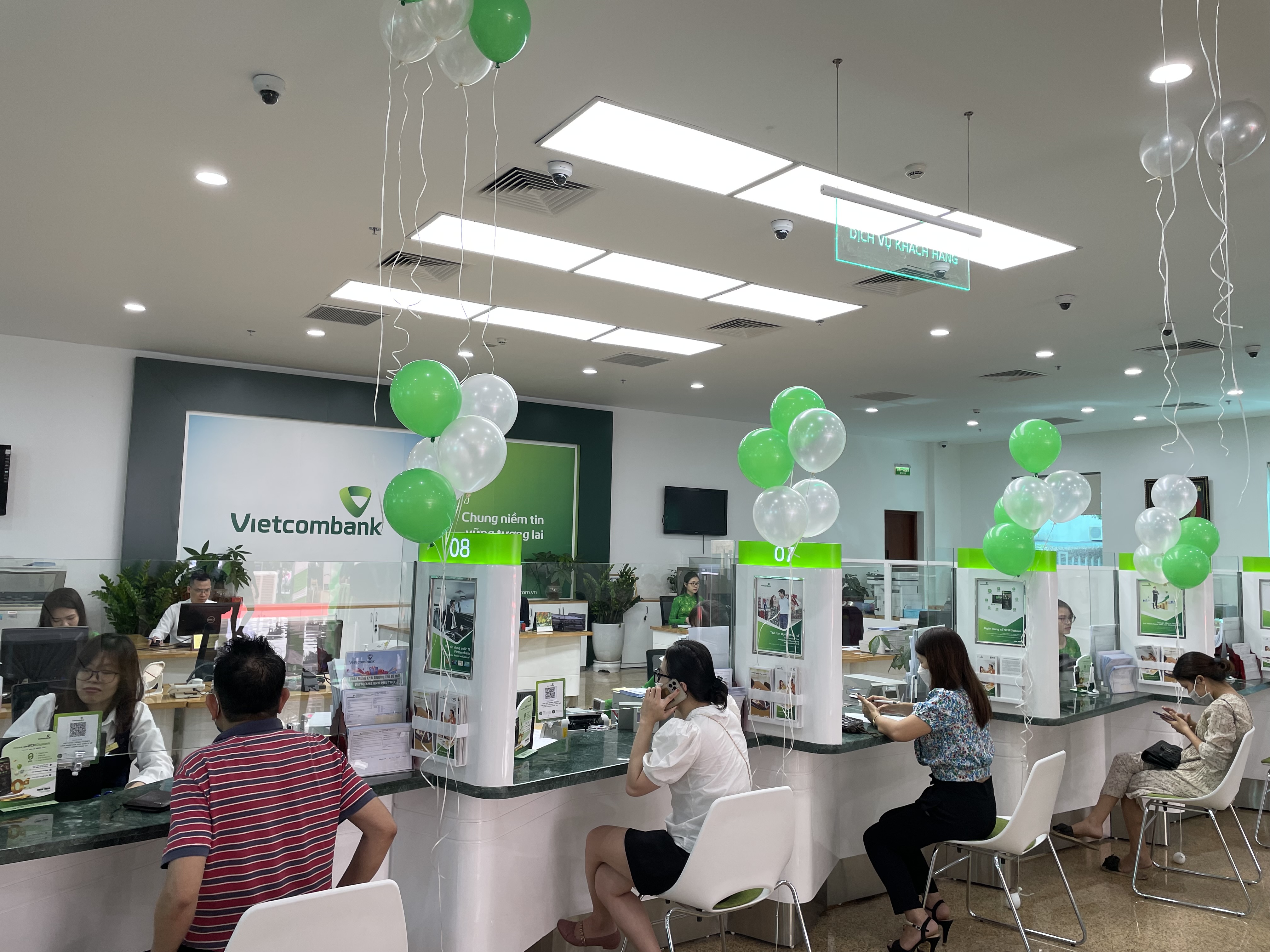 Kinh doanh - Vietcombank Phú Thọ khánh thành trụ sở hoạt động mới (Hình 3).