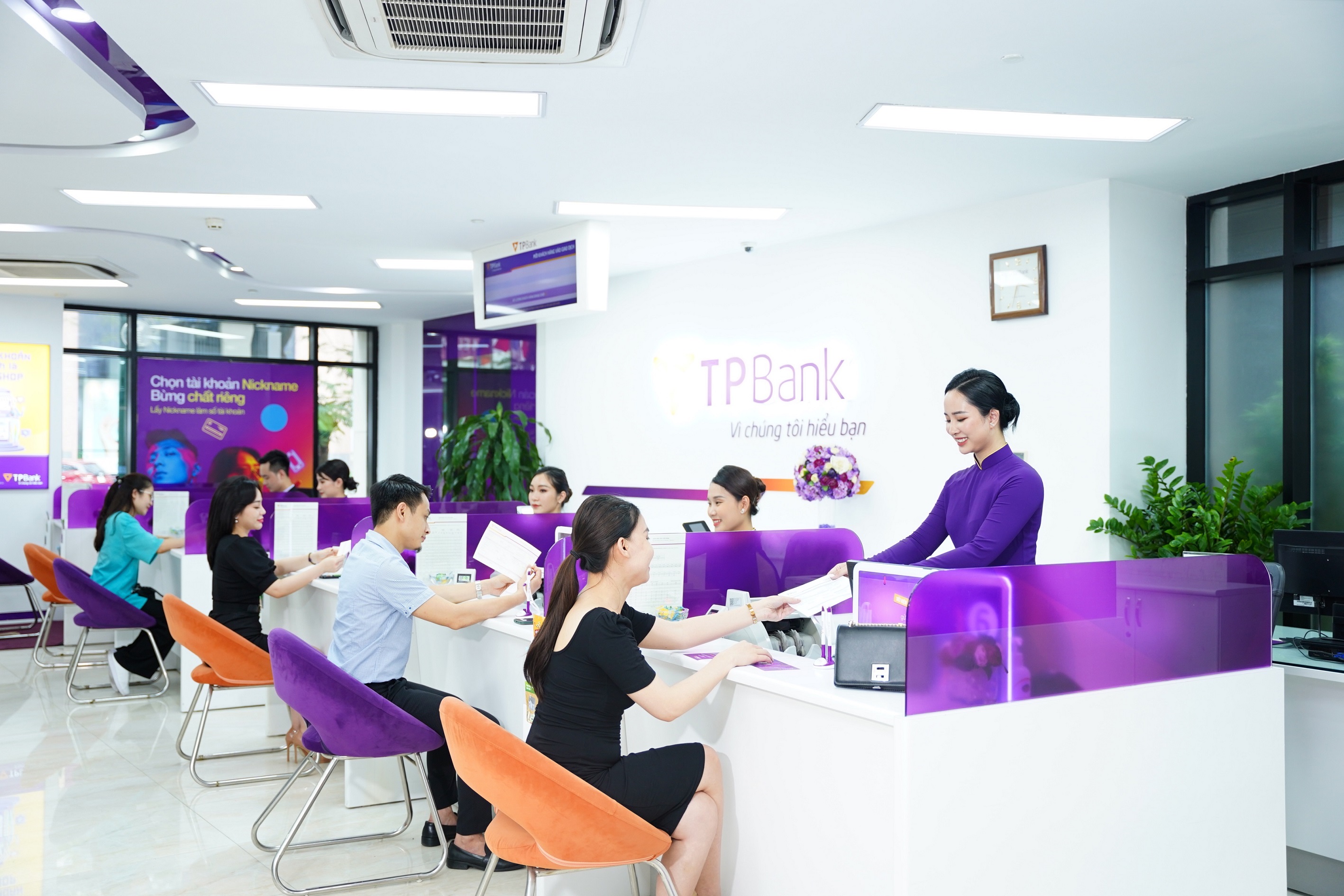 Tài chính - Ngân hàng - Đổi mới số giúp TPBank là một trong những ngân hàng uy tín nhất