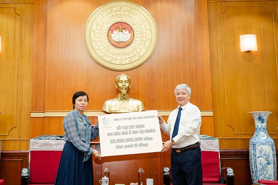 Kinh tế - Masterise Group ký kết cùng Mặt Trận Tổ Quốc Việt Nam xây dựng 400 căn nhà Đại Đoàn Kết cho các hộ nghèo (Hình 2).