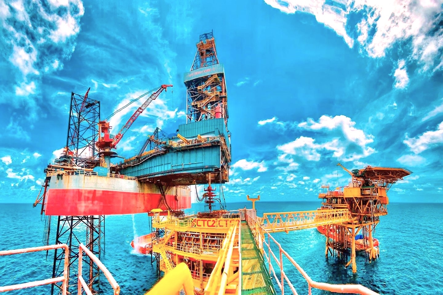 Kinh tế - Giao ban CEO tháng 11 – 2022: Petrovietnam về đích chỉ tiêu sản lượng khai thác dầu thô, nỗ lực cung ứng tối đa xăng dầu cho thị trường (Hình 3).