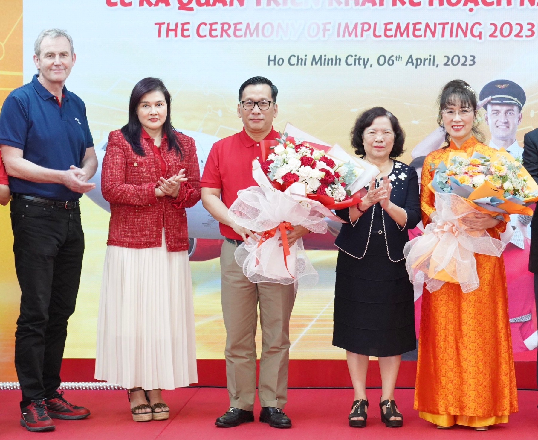 Kinh tế - Bà Nguyễn Thị Phương Thảo làm Chủ tịch Hội đồng Quản trị, Vietjet có Tổng giám đốc mới