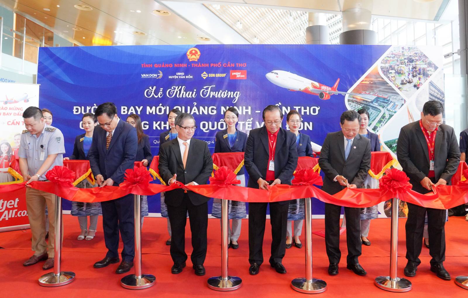 Kinh tế - Vietjet chính thức khai trương đường bay thẳng đầu tiên giữa Cần Thơ và Vân Đồn