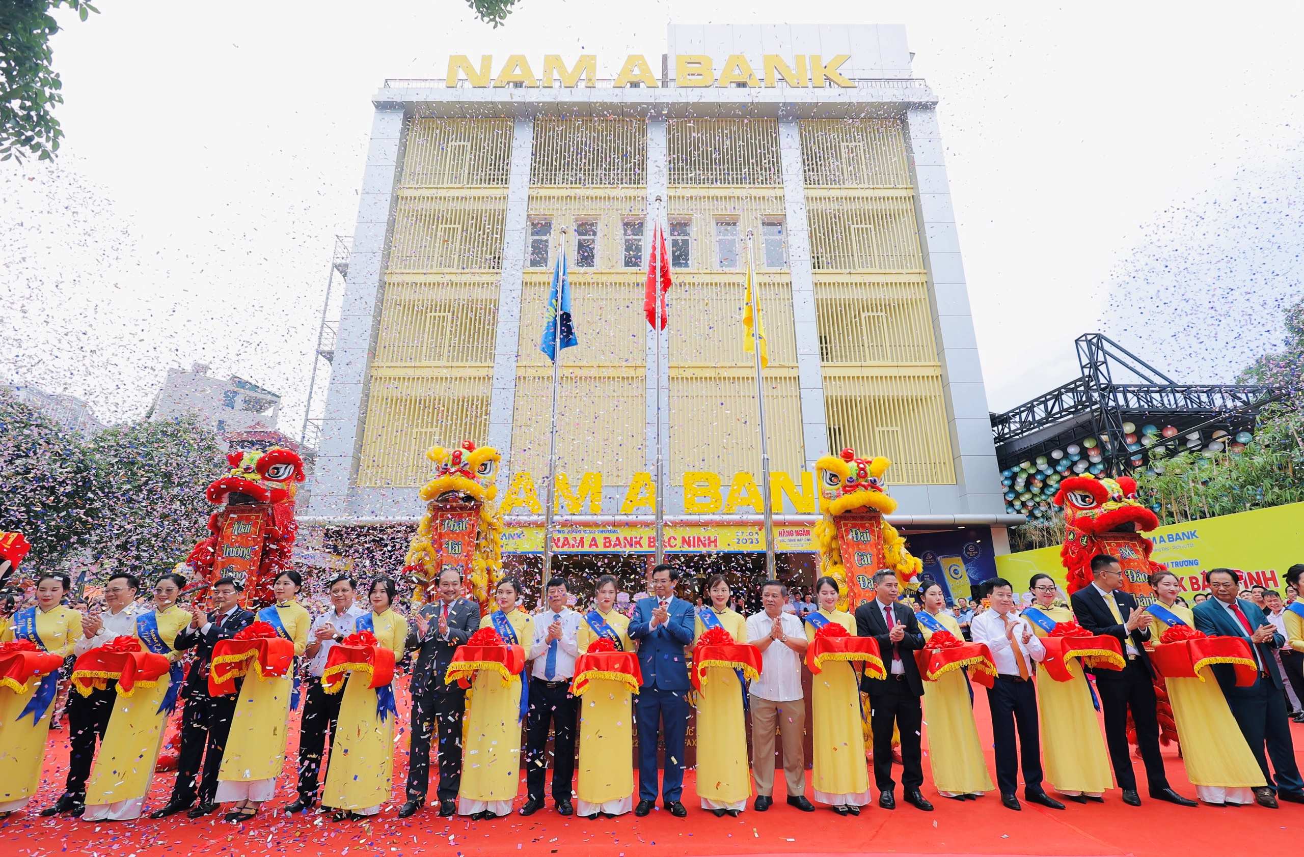 Cần biết - NAM A BANK hoàn thành chiến lược mở rộng mạng lưới năm 2023, nâng tổng số đơn vị kinh doanh lên gần 250 điểm