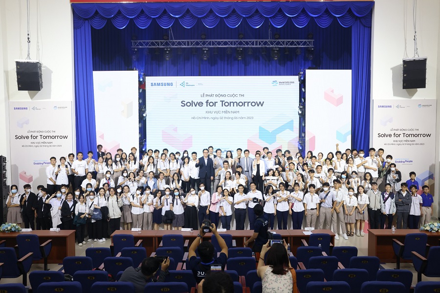 Kinh doanh - Samsung Việt Nam thực hiện hành trình Roadshow Solve for Tomorrow 2023 tới gần 3 triệu học sinh miền Nam (Hình 3).