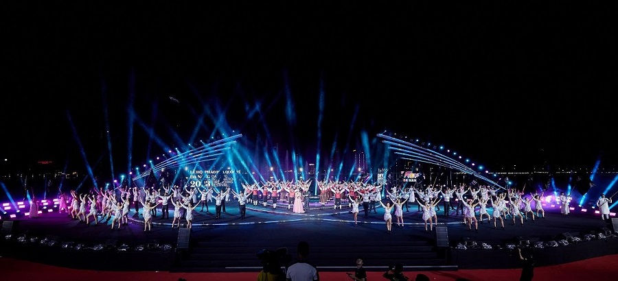 Kinh doanh - Chùm ảnh tổng duyệt khai mạc lễ hội pháo hoa quốc tế Đà Nẵng 2023 (Hình 10).