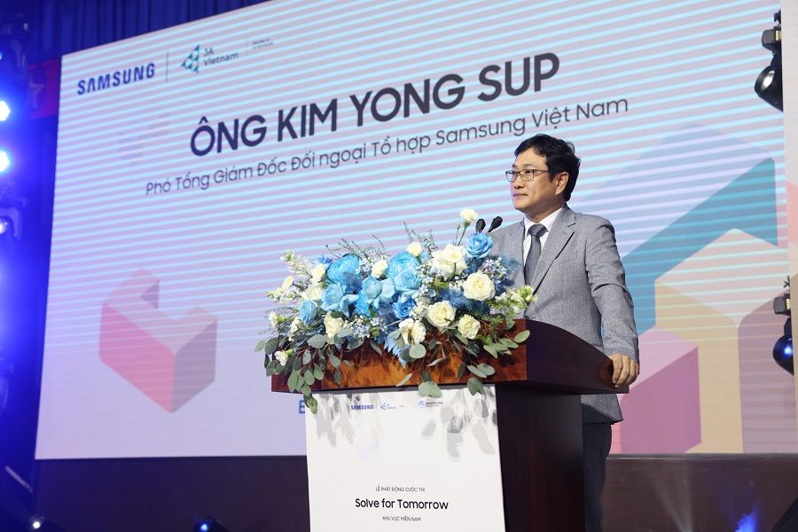 Kinh doanh - Samsung Việt Nam thực hiện hành trình Roadshow Solve for Tomorrow 2023 tới gần 3 triệu học sinh miền Nam