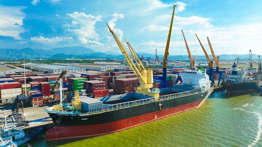Kinh tế - Cảng Chu Lai đón tàu lớn và nâng cao hiệu suất khai thác hàng rời (Hình 5).