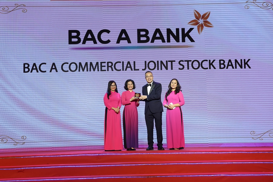 Kinh tế - BAC A BANK giành 02 giải thưởng lớn tại lễ trao giải “Nơi làm việc tốt nhất Châu Á 2023” (Hình 2).
