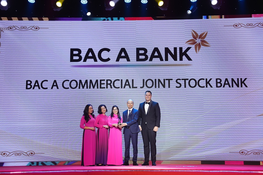 Kinh tế - BAC A BANK giành 02 giải thưởng lớn tại lễ trao giải “Nơi làm việc tốt nhất Châu Á 2023”