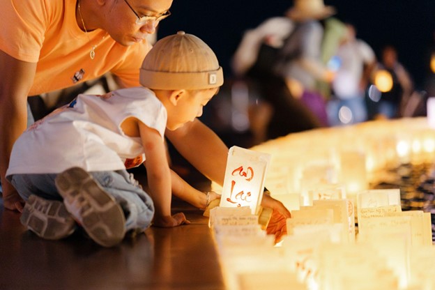 Kinh tế - Gửi ước nguyện, cầu bình an tại đại lễ dâng đăng Rằm tháng Giêng lớn nhất từ trước đến nay ở Núi Bà Đen (Tây Ninh) (Hình 3).