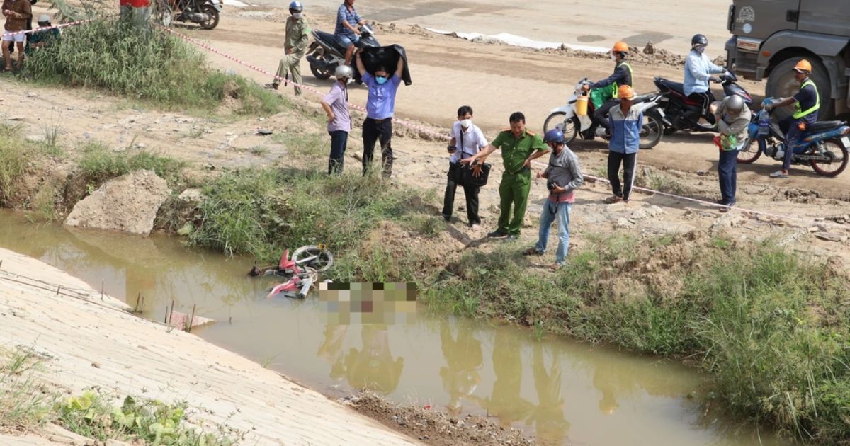 Tin trong nước - Tin nóng 24h hôm nay ngày 1/12: Phát hiện thi thể người đàn ông cùng mô tô dưới vũng nước ở Vĩnh Long