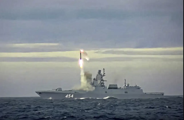 Tin thế giới - Tin tức quân sự mới nóng nhất ngày 5/1: Nga đưa tên lửa siêu thanh Zircon đi xuyên đại dương
