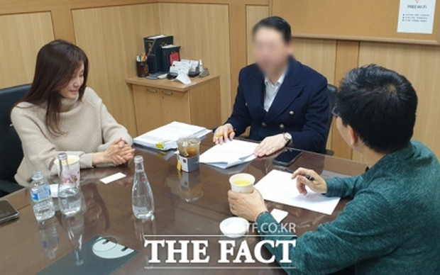 Giải trí - Mẹ vợ tương lai của Lee Seung Gi lên tiếng về cáo buộc lừa đảo khiến nhiều người tự sát (Hình 2).
