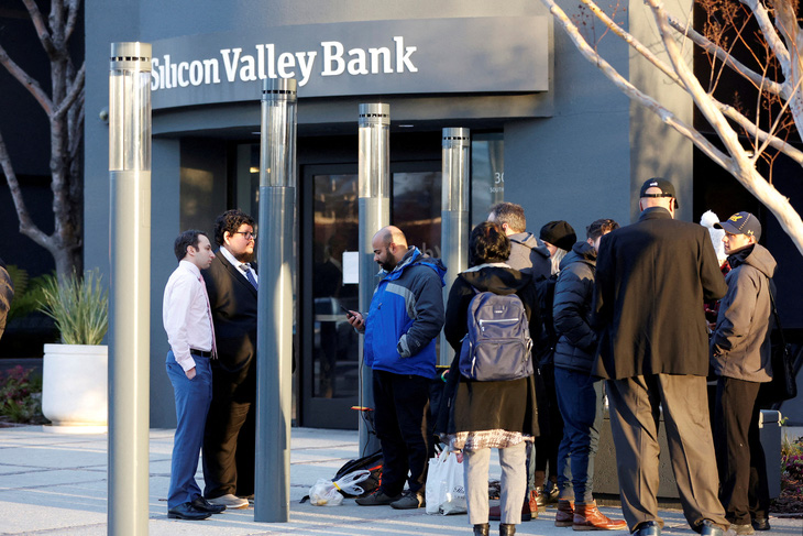 Chuyện làng sao - Nữ minh tinh Sharon Stone mất nửa khối tài sản sau khi ngân hàng SVB sụp đổ
