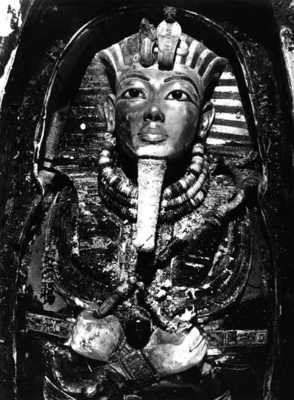 Tin thế giới - Hé lộ diện mạo thật của vị vua Ai Cập huyền thoại sau 3.300 năm nhờ công nghệ phục dựng hình ảnh (Hình 3).