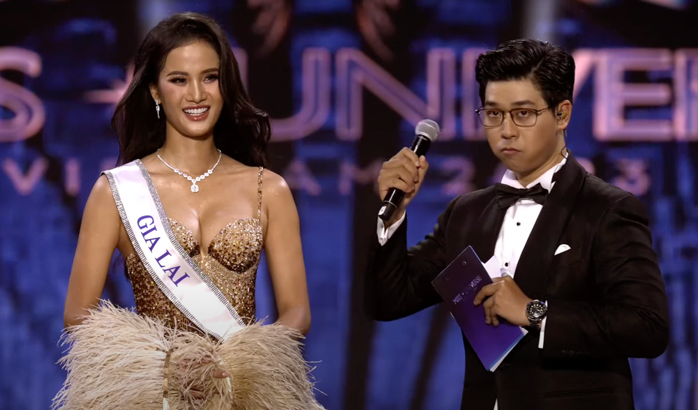 Tin tức giải trí - Miss Universe Vietnam 2023 gây tranh cãi với màn công bố thí sinh 'độc lạ', cực kém duyên (Hình 2).