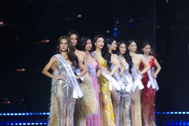 Tin tức giải trí - Miss Universe Vietnam 2023 gây tranh cãi với màn công bố thí sinh 'độc lạ', cực kém duyên