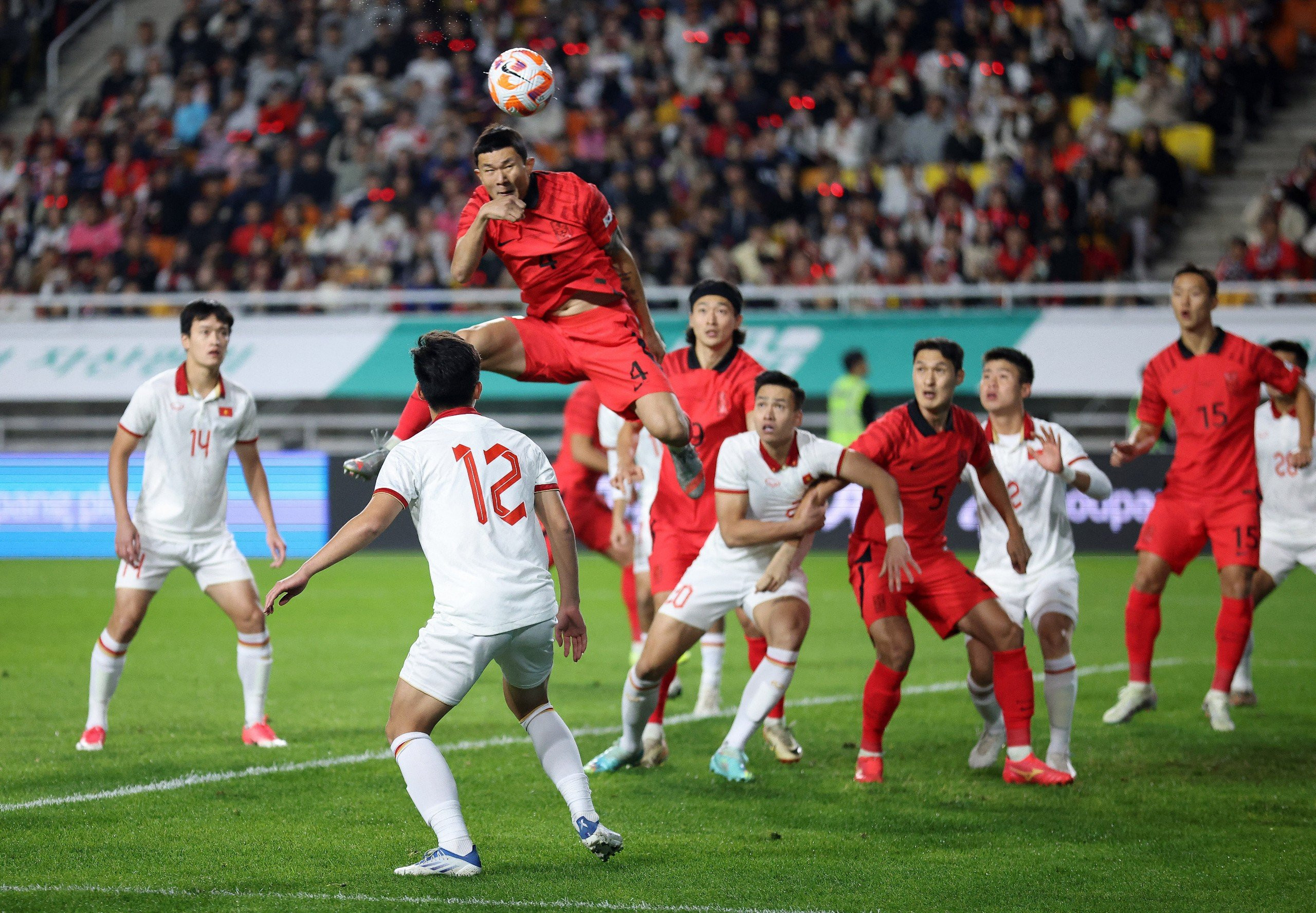 Bóng đá - Tung đội hình toàn sao, Hàn Quốc thắng dễ Việt Nam (Hình 2).